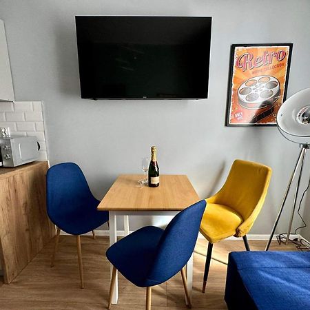 ואלבריץ' Apartament Filmowy מראה חיצוני תמונה